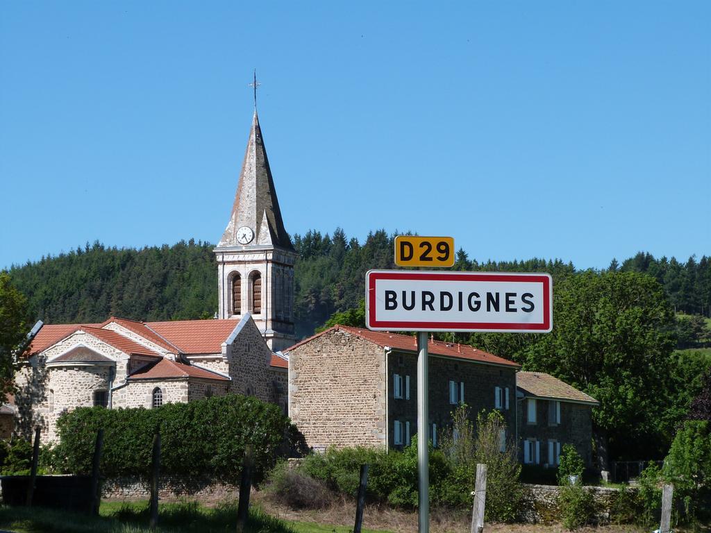 Burdignes Ferme Auberge Linossier מראה חיצוני תמונה