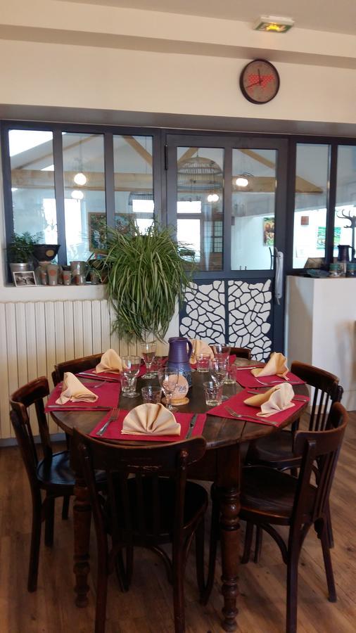 Burdignes Ferme Auberge Linossier מראה חיצוני תמונה